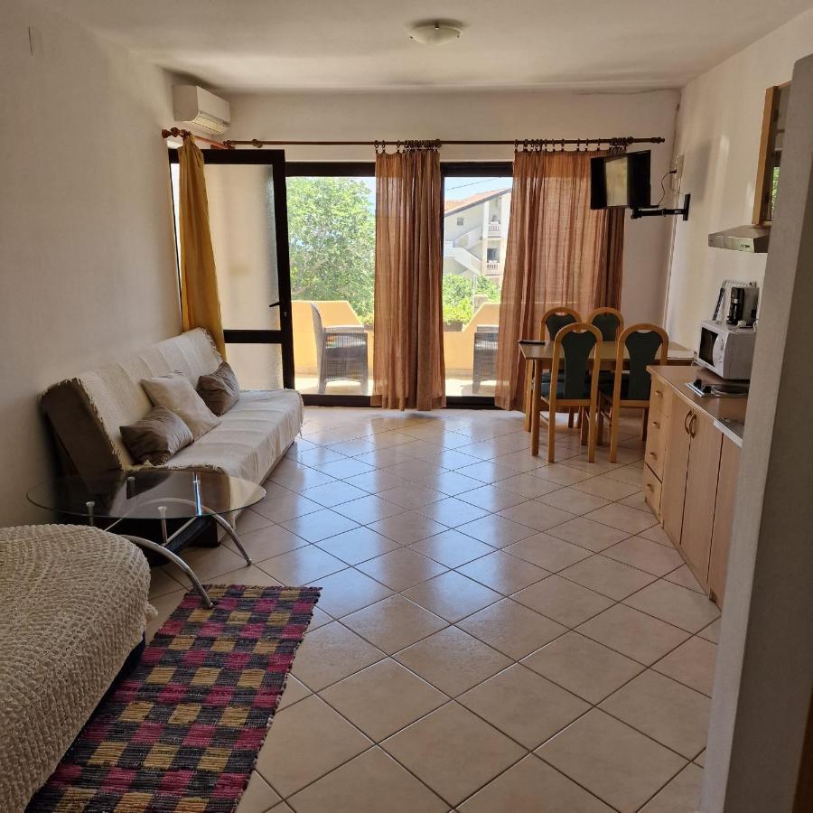 Apartments Damir 2838 Lopar Kültér fotó